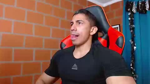 Adan Sin online show from 01.03.25