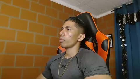 Adan Sin online show from 02.18.25