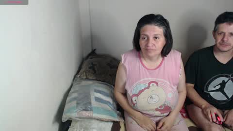 Snapshot of adan_y_eva_bk chatting on 04.07.26 Adan and Eva online show from 04.07.26