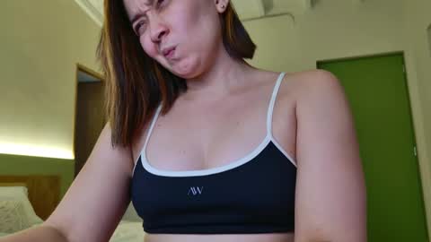 Snapshot of adarussell chatting on 04.29.26 Adda online show from 04.29.26