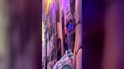 Snapshot of addi_ftb chatting on 06.17.26 Addi ashtray online show from 06.17.26