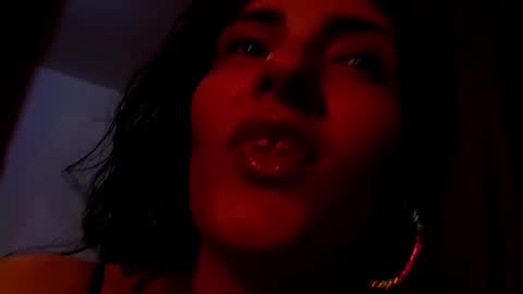 amy        online show from 01.08.25