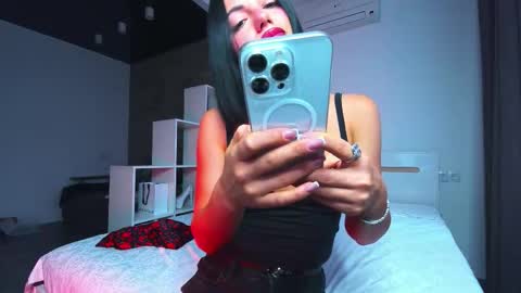 Snapshot of addictedsabi chatting on 09.18.25 Sabi online show from 09.18.25