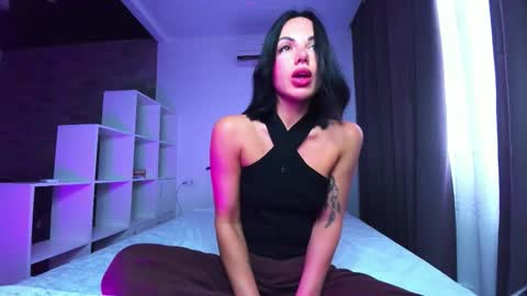 Snapshot of addictedsabi chatting on 10.18.25 Sabi online show from 10.18.25