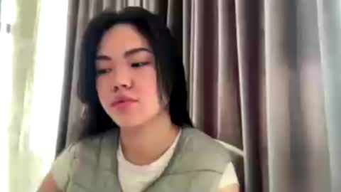 Snapshot of addiekrohn chatting on 10.18.25 Mary online show from 10.18.25