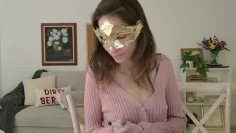 Addison Rose  I am currently away for the holiday weekend. Streams start again on 1242024. Enjoy the holiday online show from 03.09.25