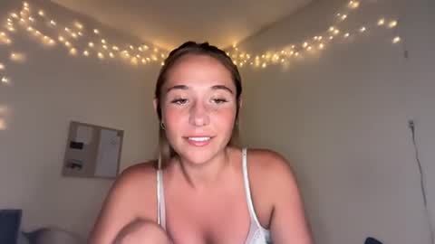Snapshot of addisonn3 chatting on 07.07.26 Addison online show from 07.07.26