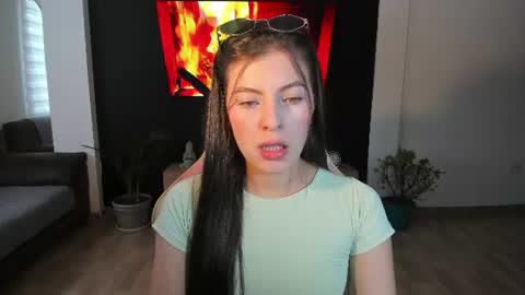 Snapshot of adela_parker chatting on 07.29.26 Adela Parker online show from 07.29.26