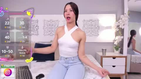 Adela Worsth online show from 09.24.25