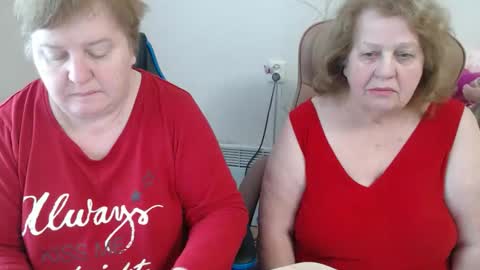 Snapshot of adelandsofia chatting on 02.06.26 AdelAndSofia online show from 02.06.26