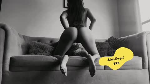 Adela Rangel START Mon to Sat from 3pm - 9pm COL time online show from 01.16.25