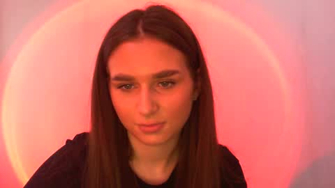 Adele Amore online show from 02.13.25