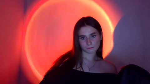 Adele Amore online show from 02.27.25