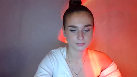 Adele Amore online show from 03.10.25