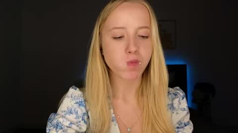 Snapshot of adele_armas chatting on 06.03.26 Adele online show from 06.03.26