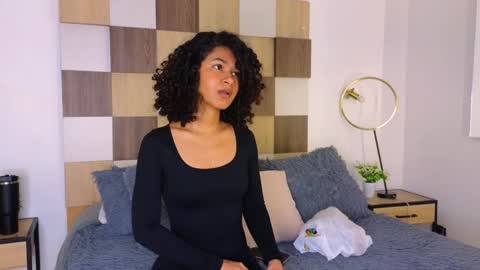 Andrea online show from 01.12.25