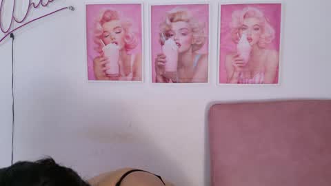 Snapshot of adele_latinlady chatting on 05.22.26 Sofi online show from 05.22.26
