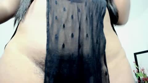 Snapshot of adele_sweett chatting on 12.17.25 Carolina online show from 12.17.25