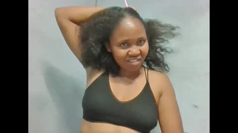 adelealy online show from 11.12.25