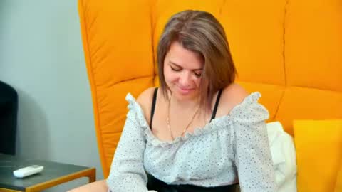 Snapshot of adeleravelle chatting on 07.31.26 AdeleRavelle online show from 07.31.26