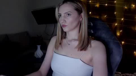 Adele Shine online show from 01.20.25