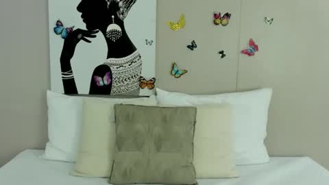 Adele Smithh online show from 11.20.25