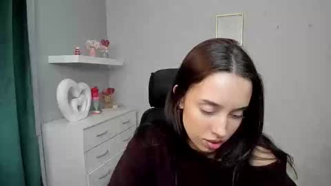 Adele online show from 04.08.26