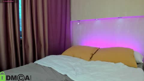 Adelina bliss online show from 10.04.25