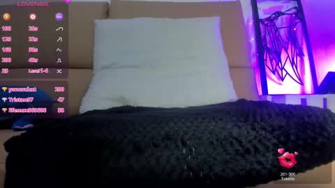 adelinaconte1 online show from 03.10.25