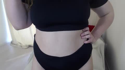 adelinalawson online show from 03.05.25