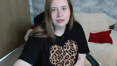 Snapshot of adelinalawson chatting on 06.12.26 adelinalawson online show from 06.12.26