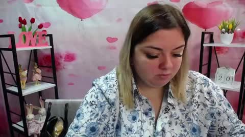 Snapshot of adelinamaster chatting on 04.20.26 AdelinaMaster online show from 04.20.26