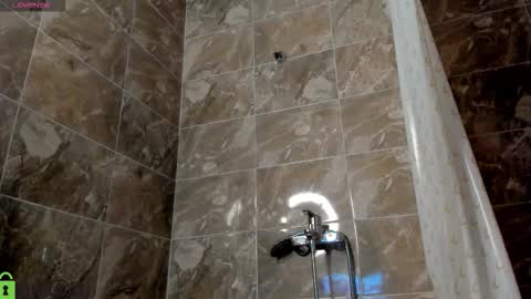 Adeline Perle online show from 10.23.25