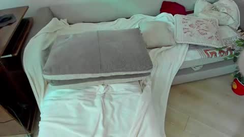 Amy online show from 02.12.25