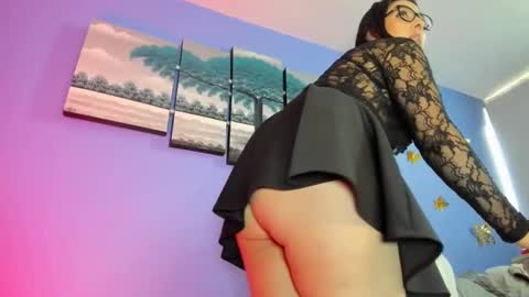 Adelle online show from 01.27.25