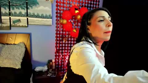 Adelle online show from 09.10.25