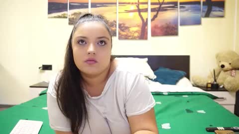 Adellineee online show from 11.01.25