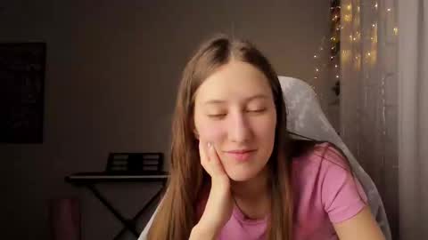 Adell online show from 03.02.25