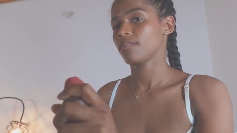  instragram adelyn 111 online show from 01.12.25