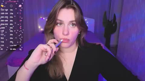 Snapshot of adelynnn chatting on 09.29.25 Ada online show from 09.29.25