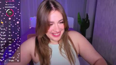 Snapshot of adelynnn chatting on 10.11.25 Ada online show from 10.11.25