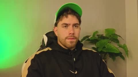 Ades online show from 12.18.25