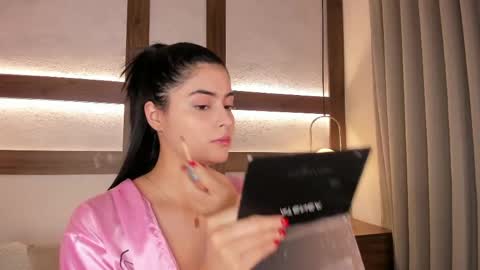 Snapshot of adhara_black01 chatting on 04.27.26 Adhara online show from 04.27.26