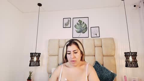 AdharaSmithh online show from 01.18.25