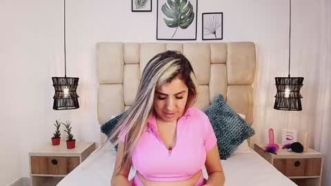 AdharaSmithh online show from 01.23.25