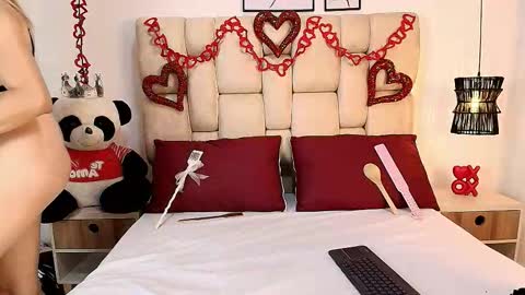 AdharaSmithh online show from 09.08.25