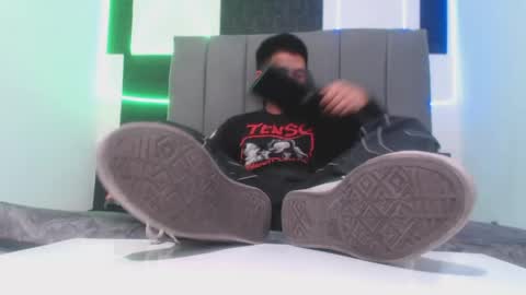 adonis_latin_19 online show from 04.24.26