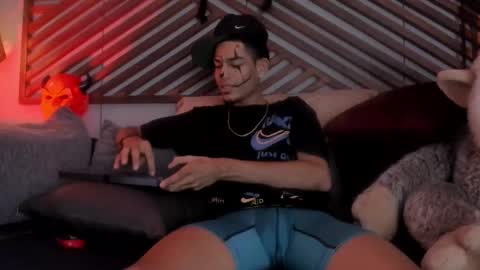 adonis_wb online show from 10.20.25