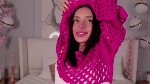 adoracortes online show from 11.22.25