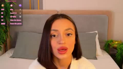 adoracortes online show from 04.07.26